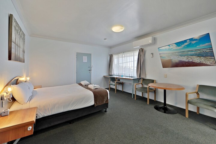 Room 10 of 67