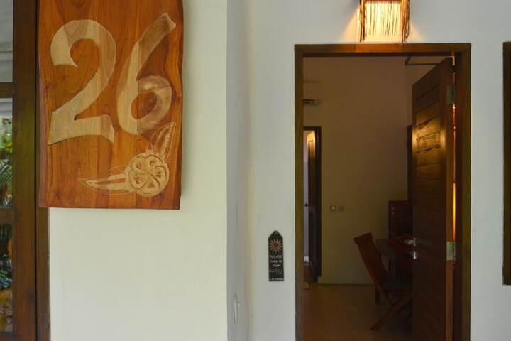 Room 26 of 65