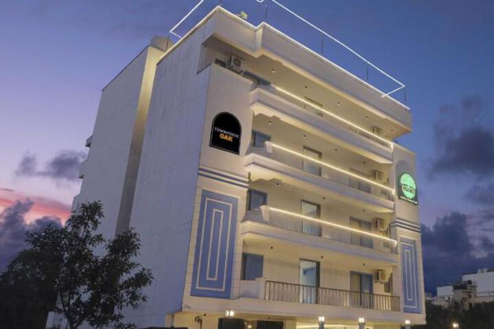 General 16 of 50
