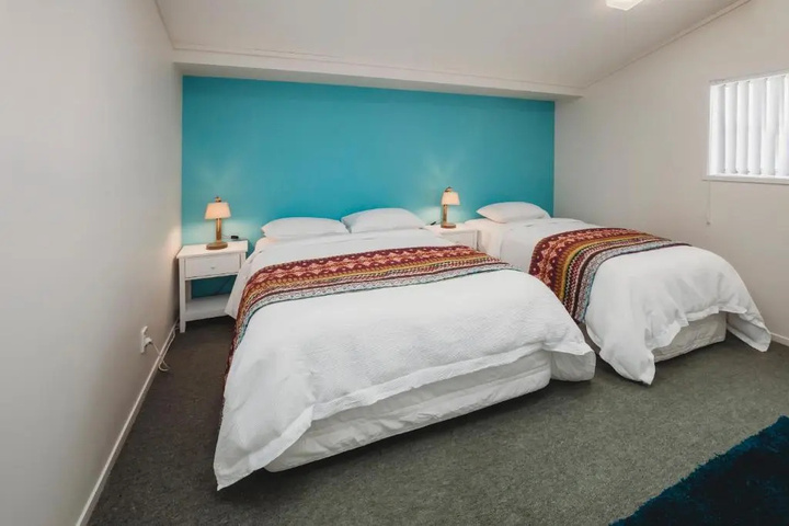 Room 2 of 15