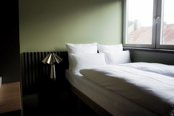 Room 21 of 73