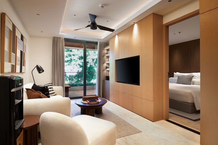 Room 21 of 85