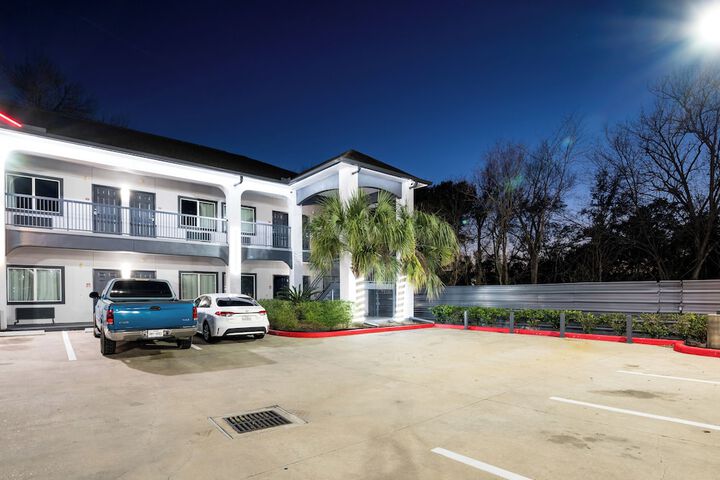 Hotel 61 of 76