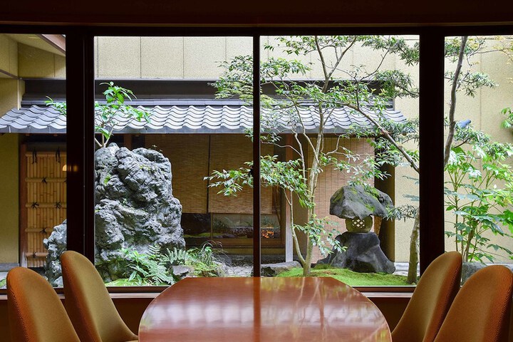 Hotel Interior 10 of 332