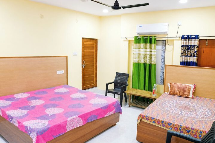 Room 3 of 11