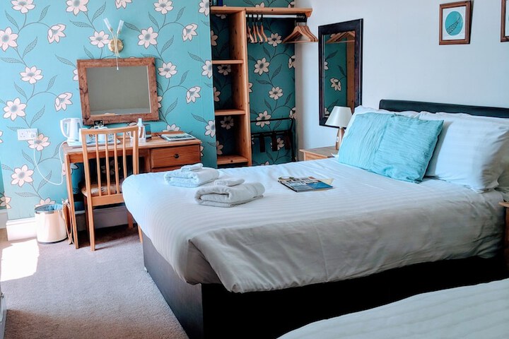 Room 14 of 40
