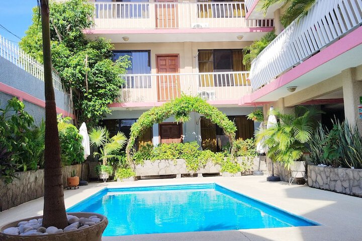 Hotel 84 of 90