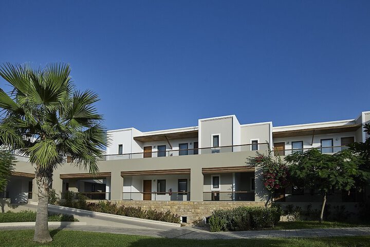 Hotel 178 of 185