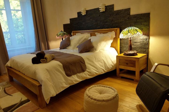 Room 33 of 44