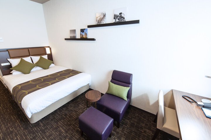 Room 21 of 86