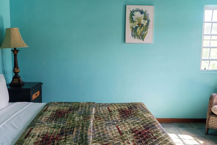 Room 11 of 68