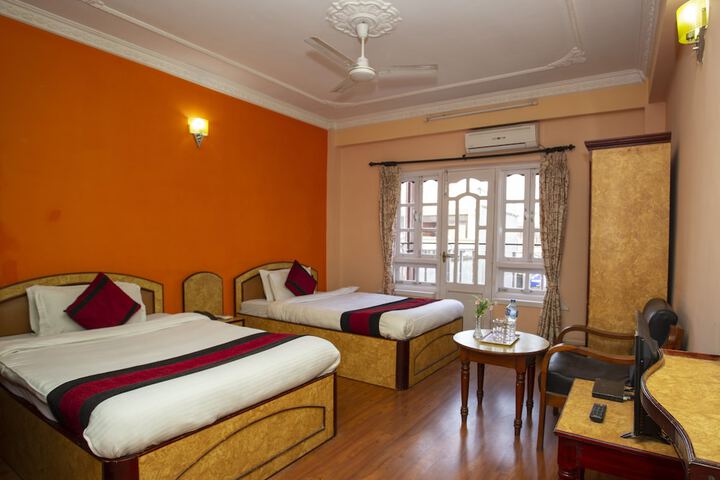 Room 15 of 49