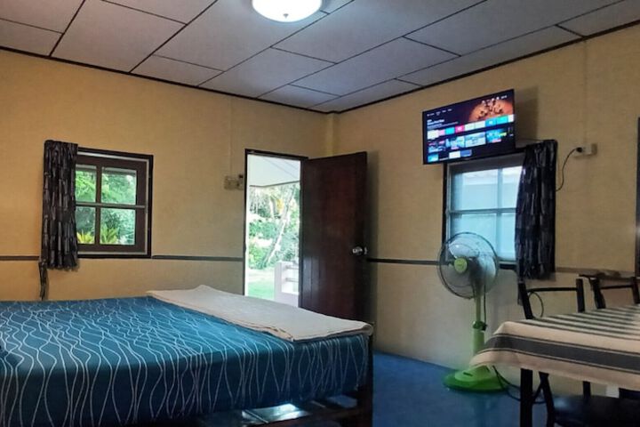 Room 26 of 104