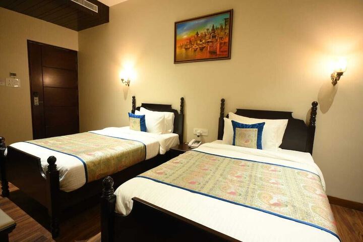 Room 20 of 161