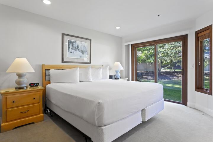 Room 106 of 364