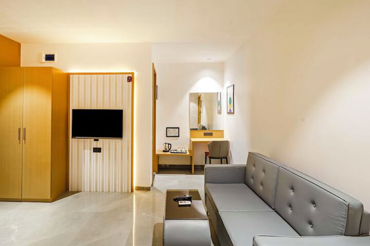 Room 12 of 46