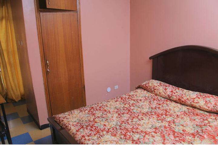 Room 5 of 30