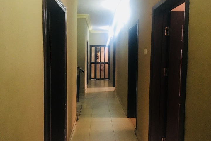 Ballroom/Hall 19 of 27