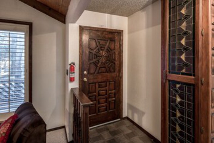 Room 11 of 26