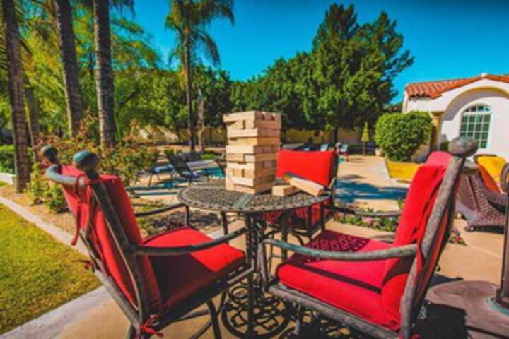 Catalina by AvantStay Private Grand Estate Backyard & Pool