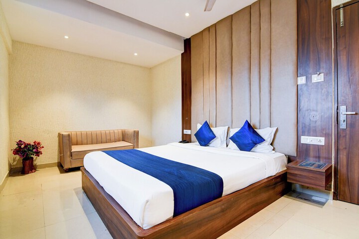 Room 7 of 15