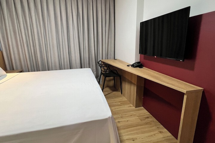Room 3 of 30