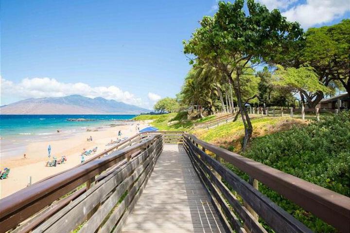 Hale Kamaole 213 in Wailea, HI
