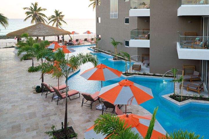 Hotel 78 of 87