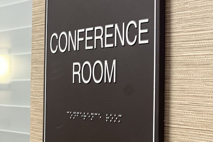 Meeting facility