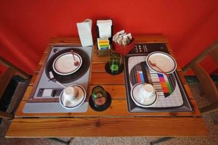 Breakfast/Coffee Service 4 of 46