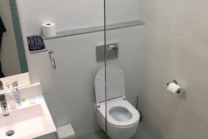 Room 14 of 29