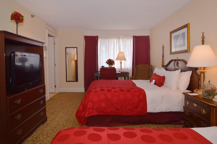 2 Double Beds (6 of 14)