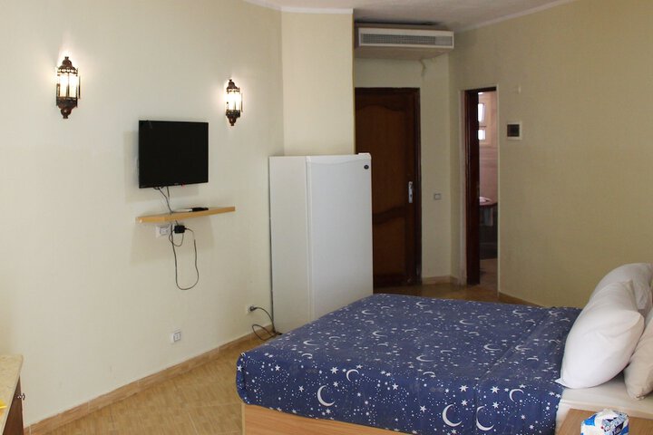 Room 10 of 70