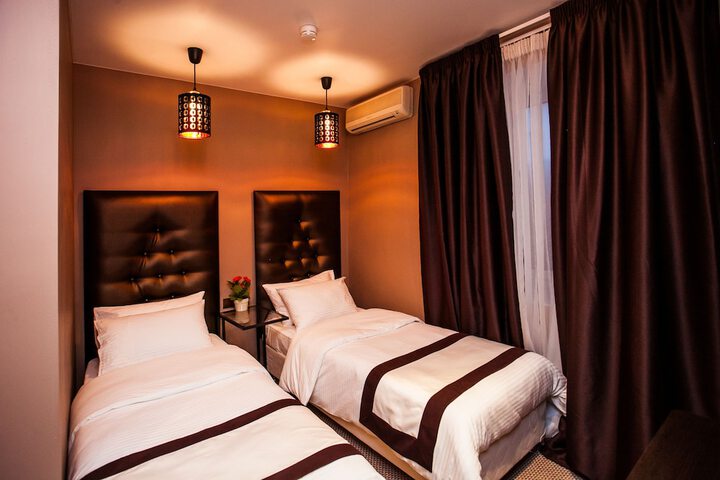 Room 19 of 24