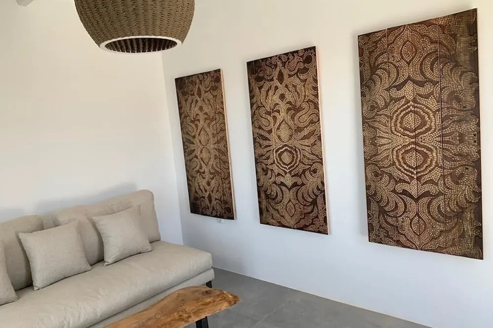 Room 6 of 15