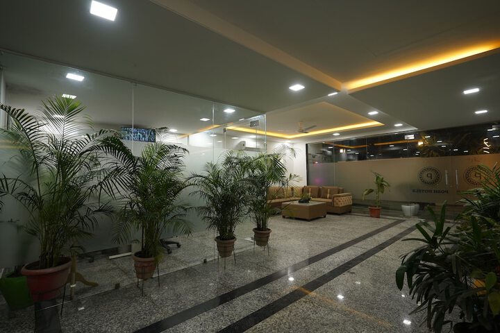Hotel Interior 5 of 73