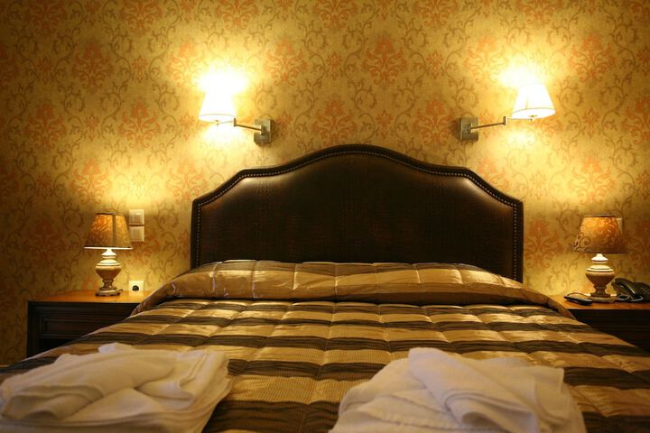 Room 7 of 23