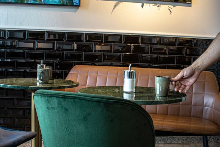 Breakfast area