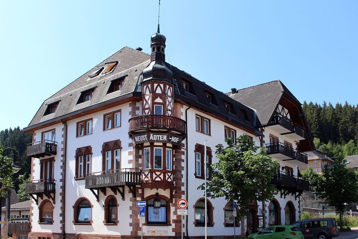 Hotel 42 of 42