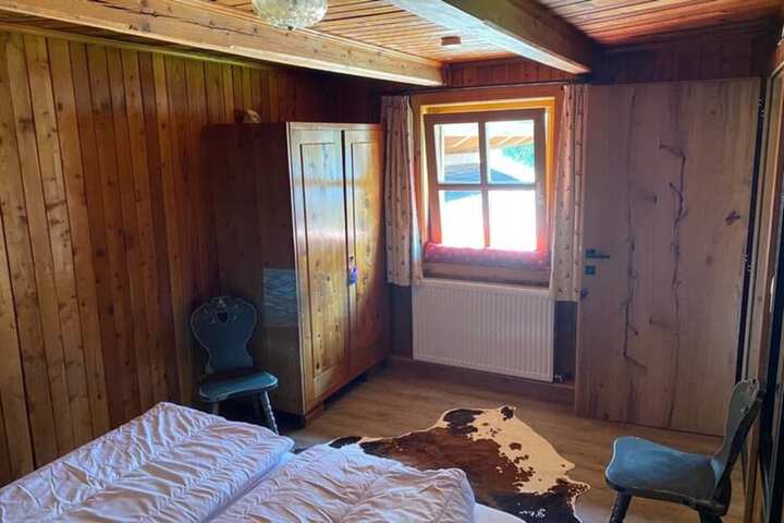Room 16 of 117