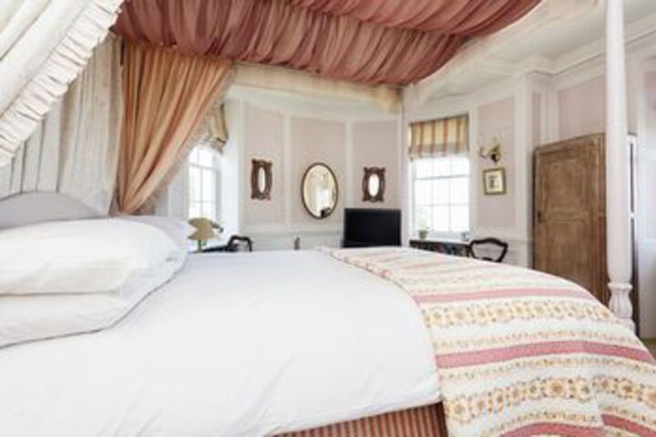 Room 20 of 54
