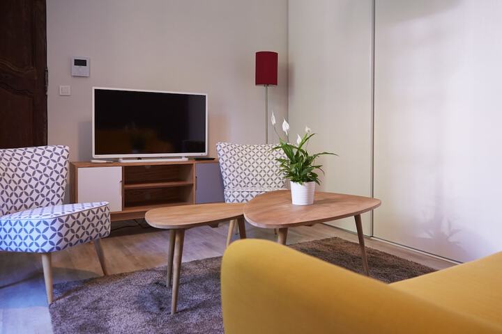 Room 10 of 63
