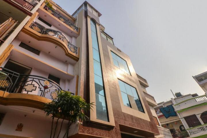Hotel O Rodstar