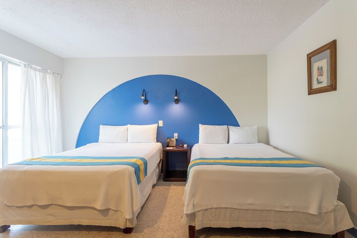 Room 13 of 49