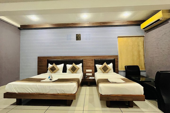 Room 29 of 84