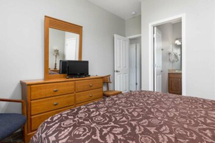Room 21 of 27