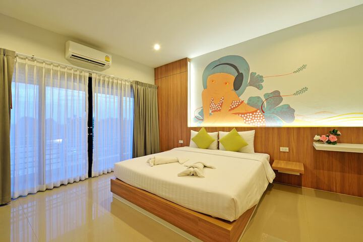 Room 17 of 54