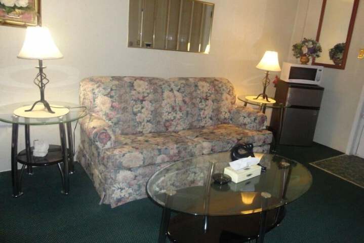Room 16 of 43
