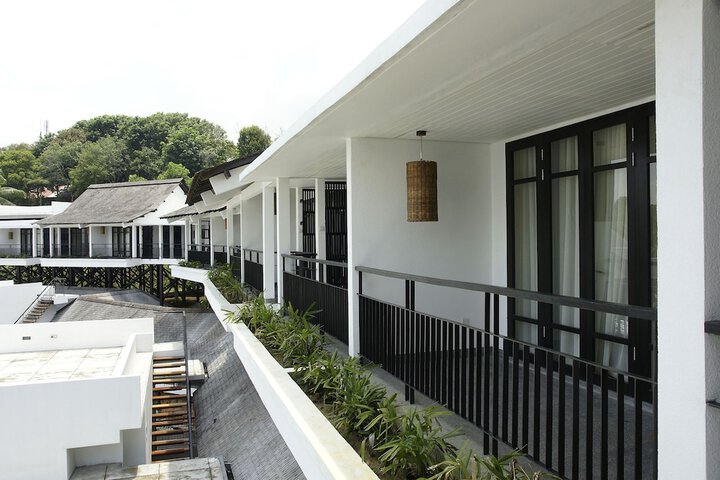 Terrace/Patio 28 of 98