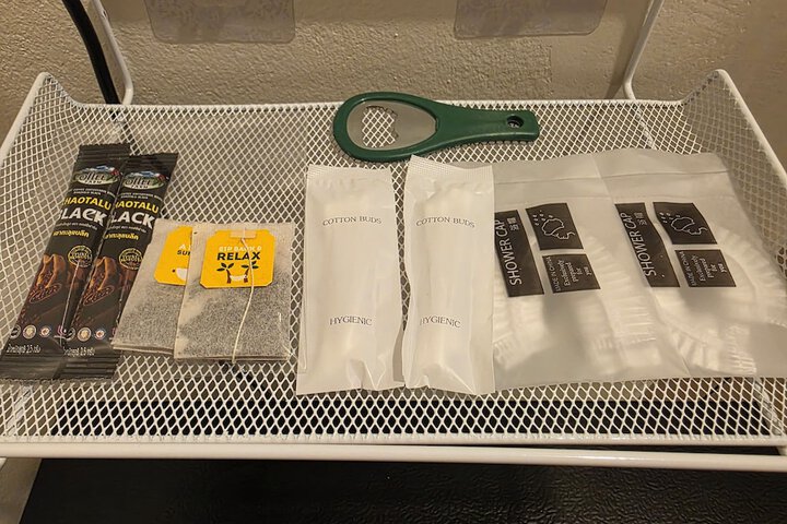 Room 11 of 41